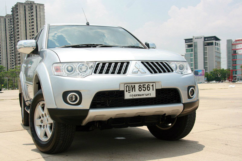 FOR MITSUBISHI MONTERO PAJERO SPORT 2010-/'15 HURRICANE STAINLESS AIR FLOW FILTER