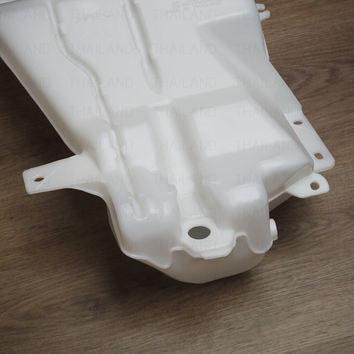 Windscreen Washer Fluid Reservoir Bottle For Mitsubishi Triton ML (2006-2009) – FYE607023